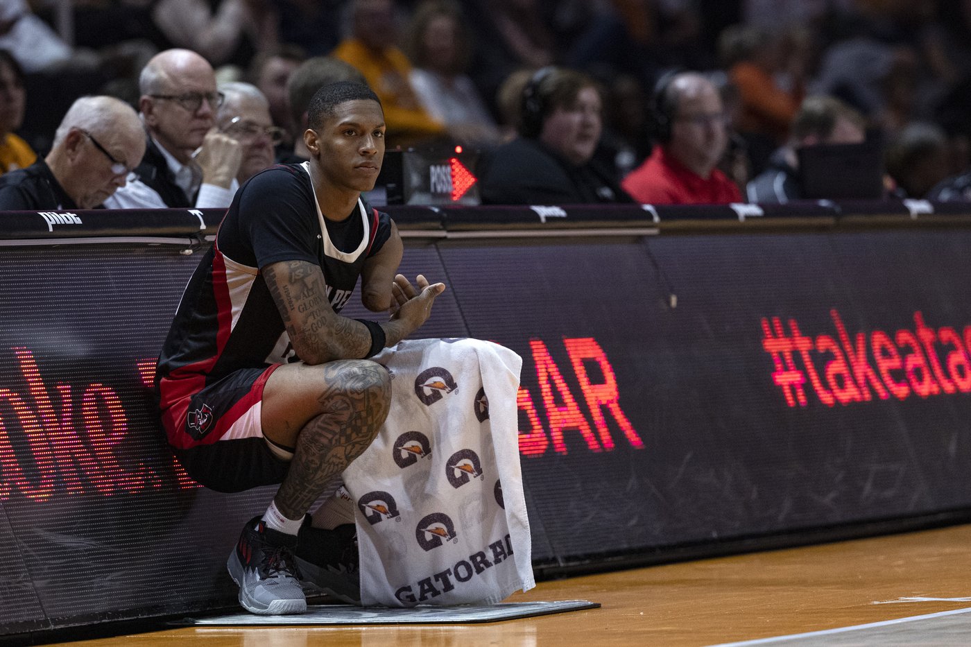 Hansel Enmanuel making an impact for Austin Peay on court with his 1 arm | iNFOnews.ca Hansel Enmanuel making an impact for Austin Peay on court with his 1 arm | iNFOnews.ca
