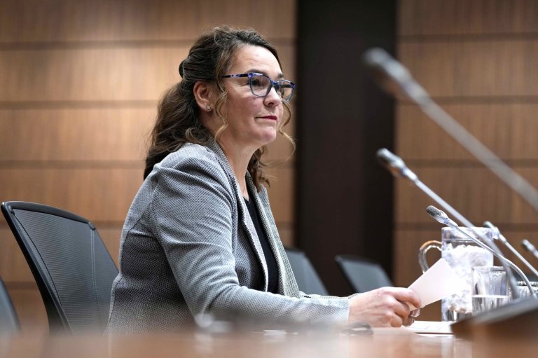 Bid to narrow transparency law 'a move in the wrong direction,' info watchdog says | iNFOnews.ca