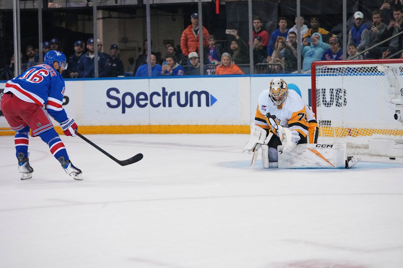Trocheck scores shootout winner as Rangers edge Penguins 3-2 | iNFOnews.ca