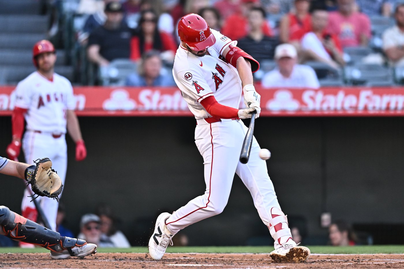 Trey Mancini completes comeback with 3 hits in start for Angels, his first game in majors since 2023 | iNFOnews.ca