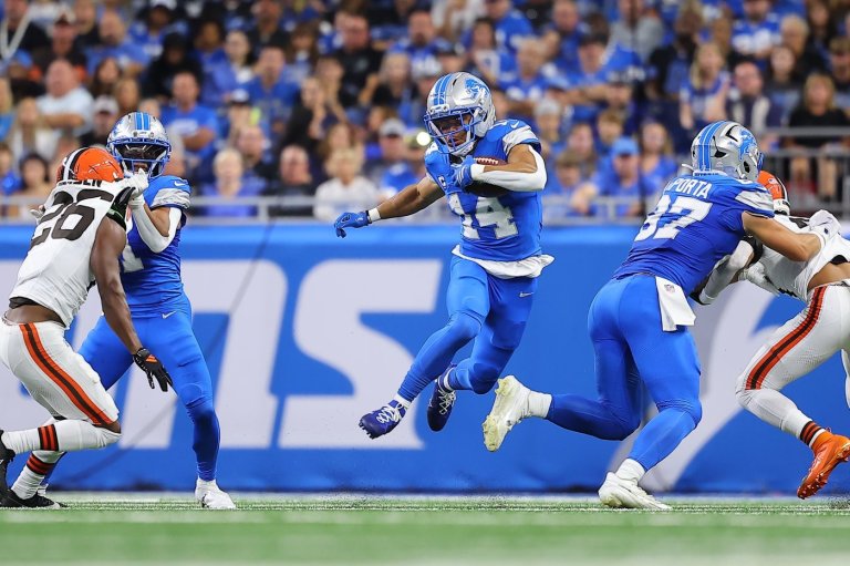 Goff throws 2 TD passes to St. Brown, Lions beat Browns 34-10 for 3rd straight victory | iNFOnews.ca
