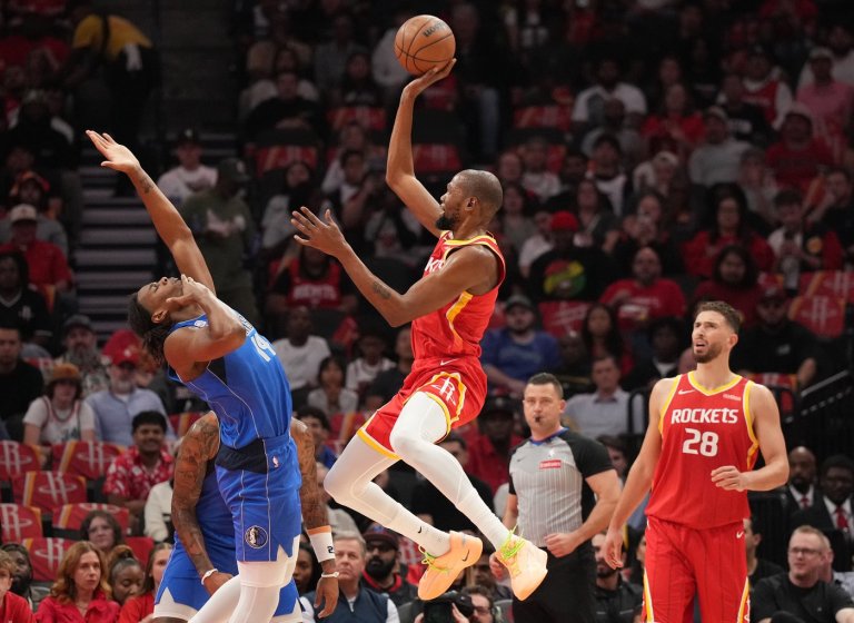 Durant and Smith each score 30 points to power the Rockets past the Mavericks 128-110 in the opener | iNFOnews.ca