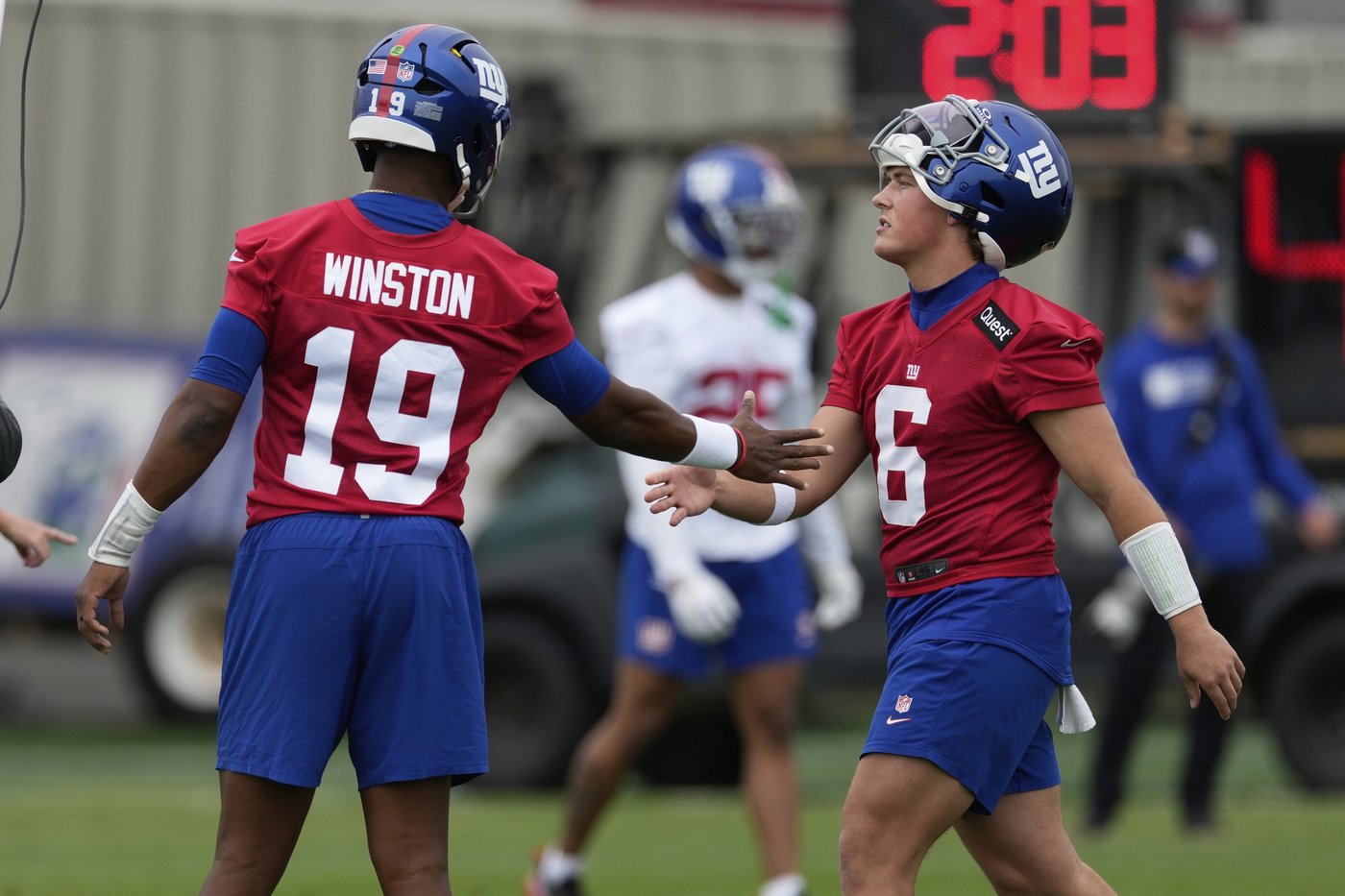 Giants wide receiver Malik Nabers not practicing with a toe injury that is 'nothing serious' | iNFOnews.ca