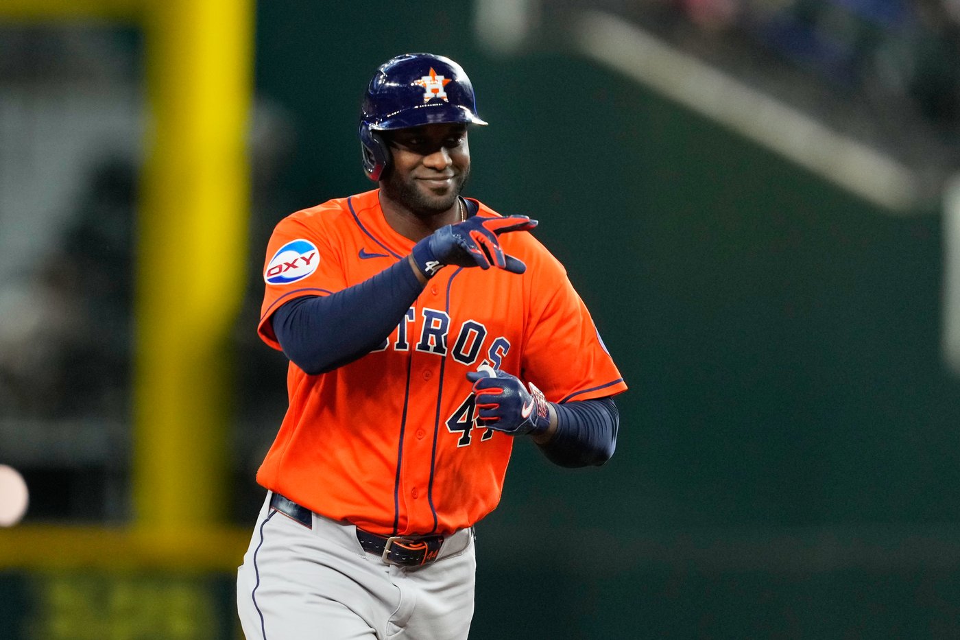 Yordan Alvarez is on a heater with consecutive 2-homer nights to put the Houston slugger at 20 | iNFOnews.ca Yordan Alvarez is on a heater with consecutive 2-homer nights to put the Houston slugger at 20 | iNFOnews.ca