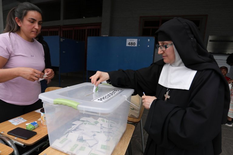 Photos show voters taking to the polls for Chile's general elections | iNFOnews.ca