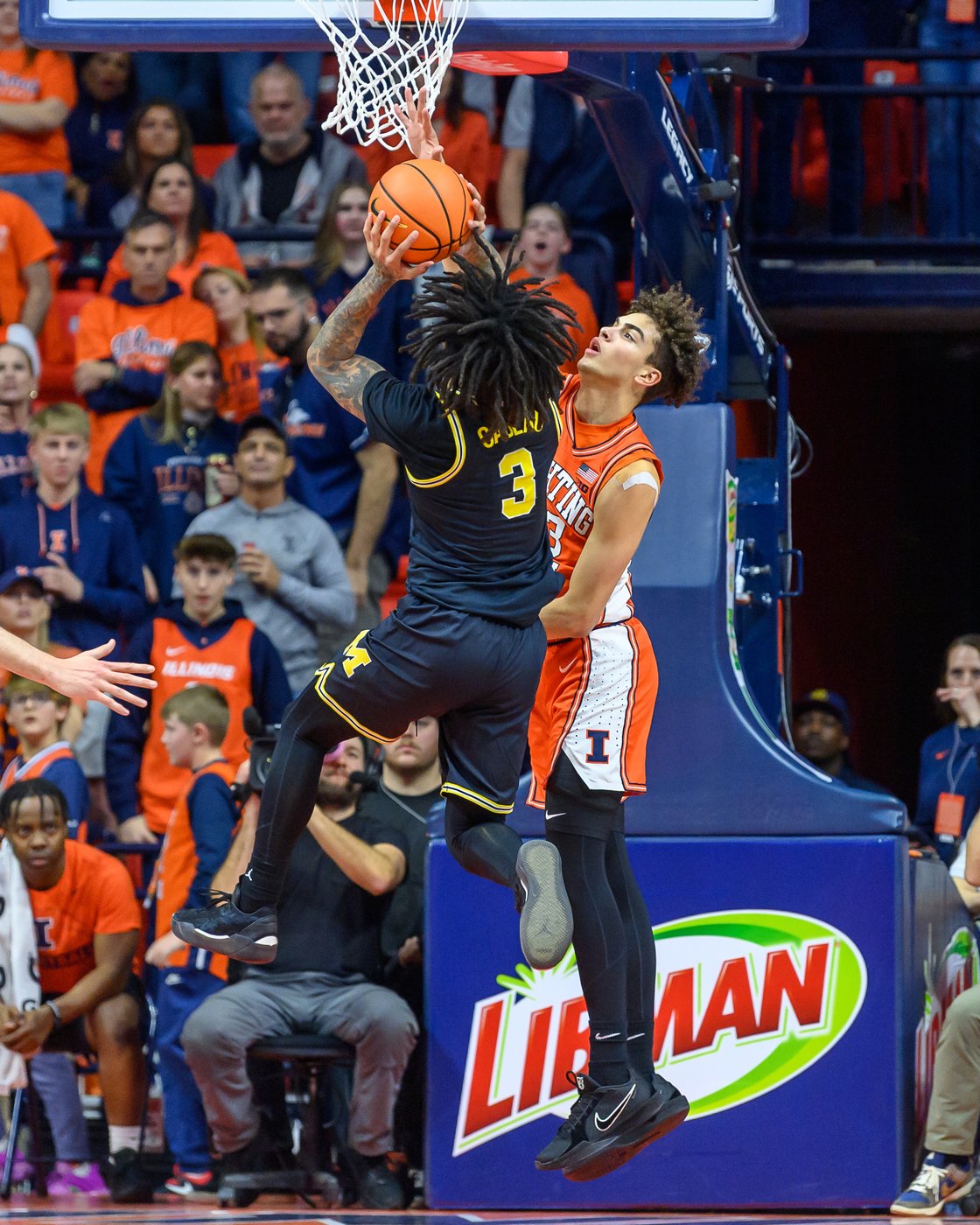 No. 3 Michigan claims Big Ten regular-season title with an 84-70 win over No. 10 Illinois | iNFOnews.ca No. 3 Michigan claims Big Ten regular-season title with an 84-70 win over No. 10 Illinois | iNFOnews.ca