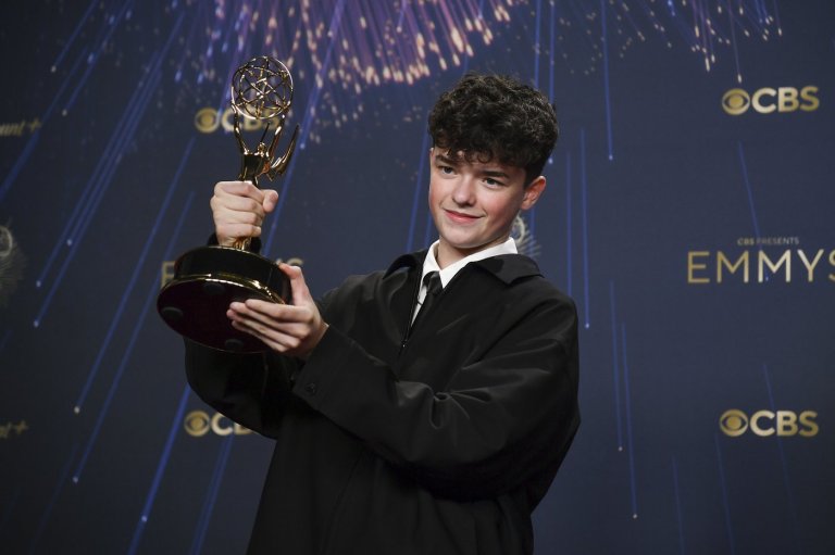 Emmy Awards highlights: Tramell Tillman, Colbert wins and a teen who stepped out of his comfort zone | iNFOnews.ca