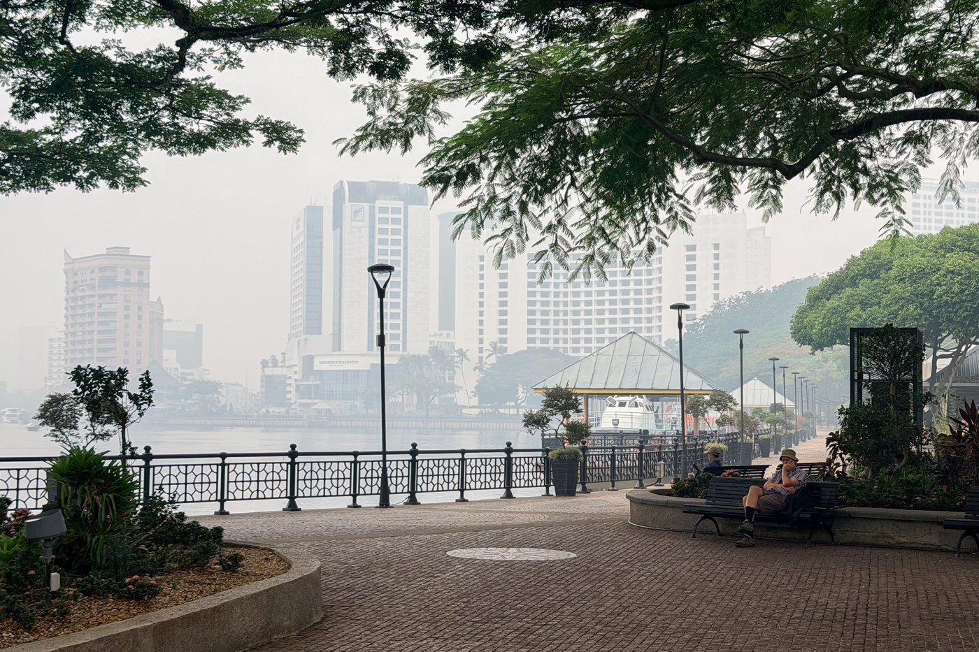 Malaysia declares emergency in Sarawak town as haze reaches critical level | iNFOnews.ca Malaysia declares emergency in Sarawak town as haze reaches critical level | iNFOnews.ca
