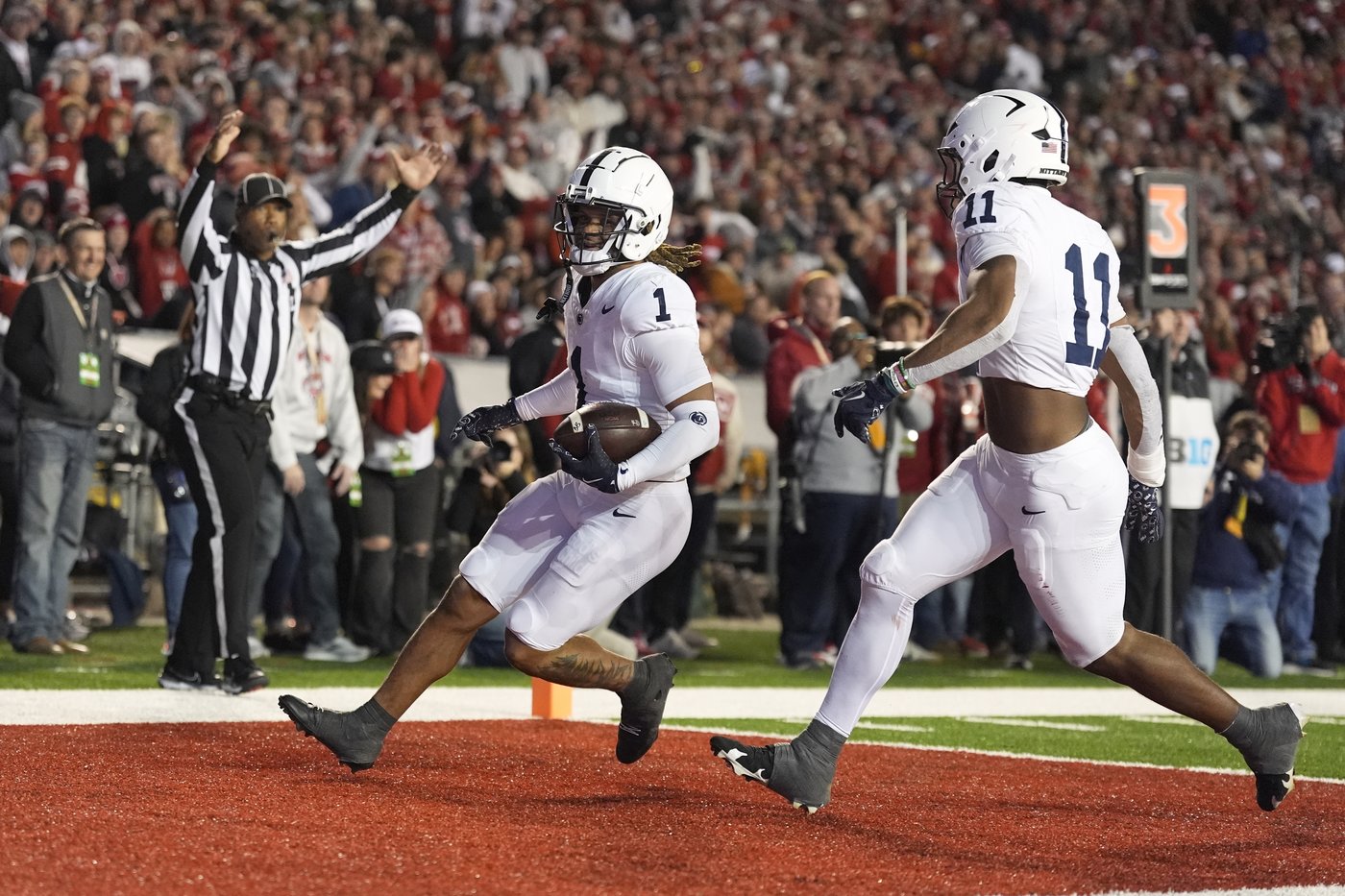 Big Ten slate features No. 3 Penn State hosting No. 4 Ohio State and No. 1 Oregon visiting Michigan | iNFOnews.ca Big Ten slate features No. 3 Penn State hosting No. 4 Ohio State and No. 1 Oregon visiting Michigan | iNFOnews.ca