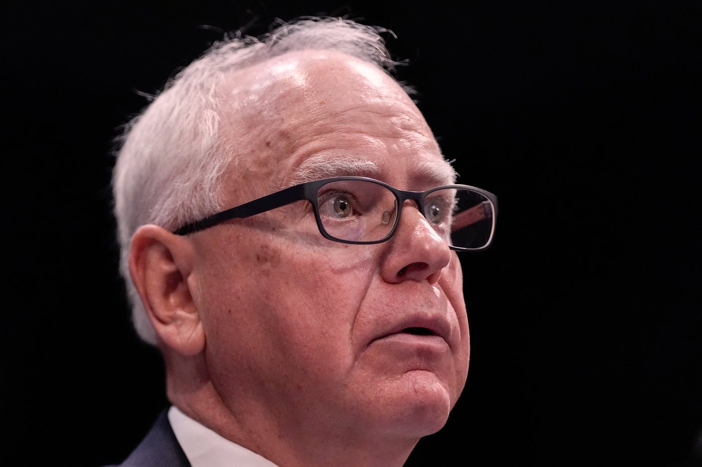 Trump says he won't call Minnesota Gov. Walz after lawmaker shootings because it would 'waste time' | iNFOnews.ca Trump says he won't call Minnesota Gov. Walz after lawmaker shootings because it would 'waste time' | iNFOnews.ca