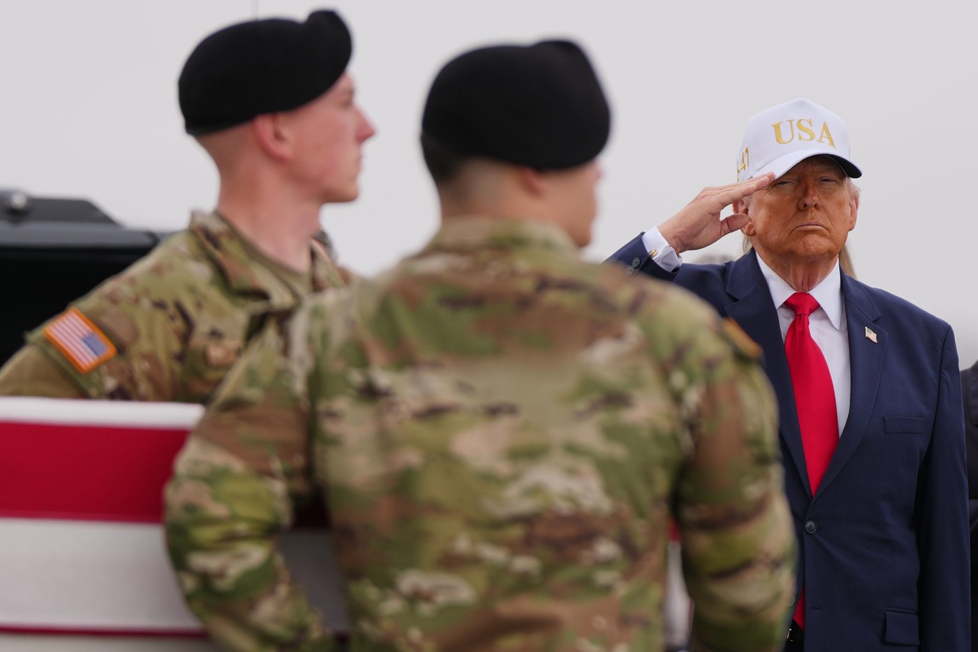 Fox News apologizes for showing old video of a hatless Donald Trump at a dignified transfer ceremony | iNFOnews.ca