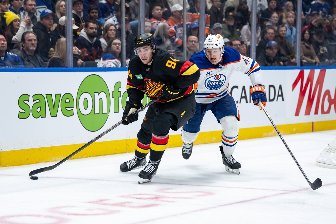 Vancouver Canucks extend Linus Karlsson, place Marco Rossi on injured reserve | iNFOnews.ca Vancouver Canucks extend Linus Karlsson, place Marco Rossi on injured reserve | iNFOnews.ca