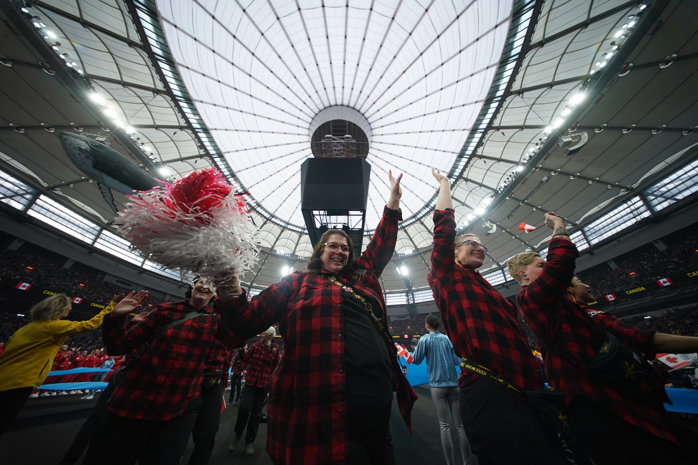 Invictus Games for wounded veterans kicks off in Vancouver with star-studded ceremony | iNFOnews.ca