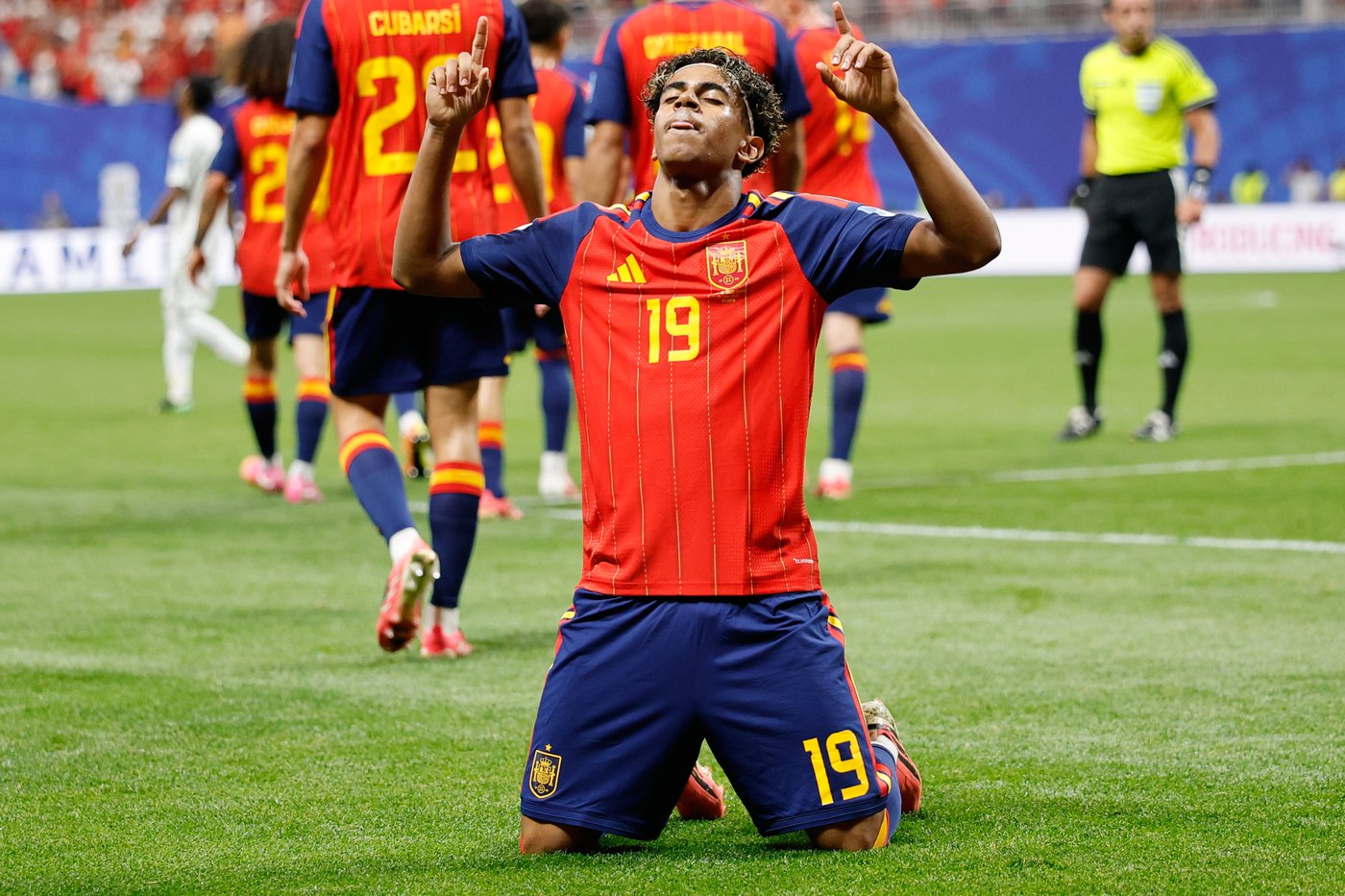 Lamine Yamal scores 10 minutes into his first World Cup start and gives Spain liftoff | iNFOnews.ca