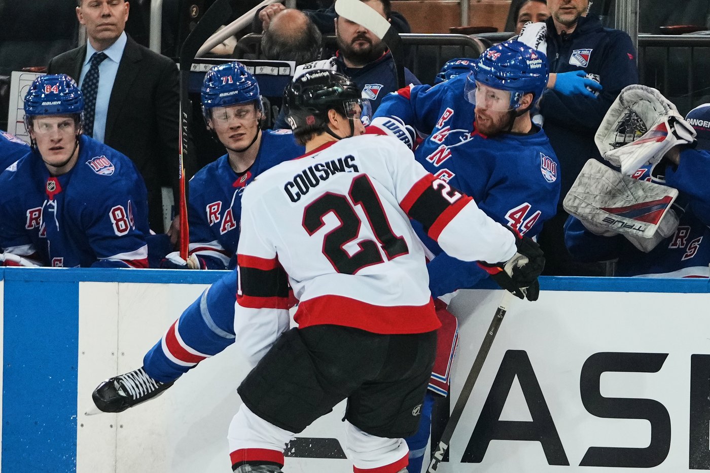 Senators boost their playoff push by beating the Rangers 2-1 | iNFOnews.ca