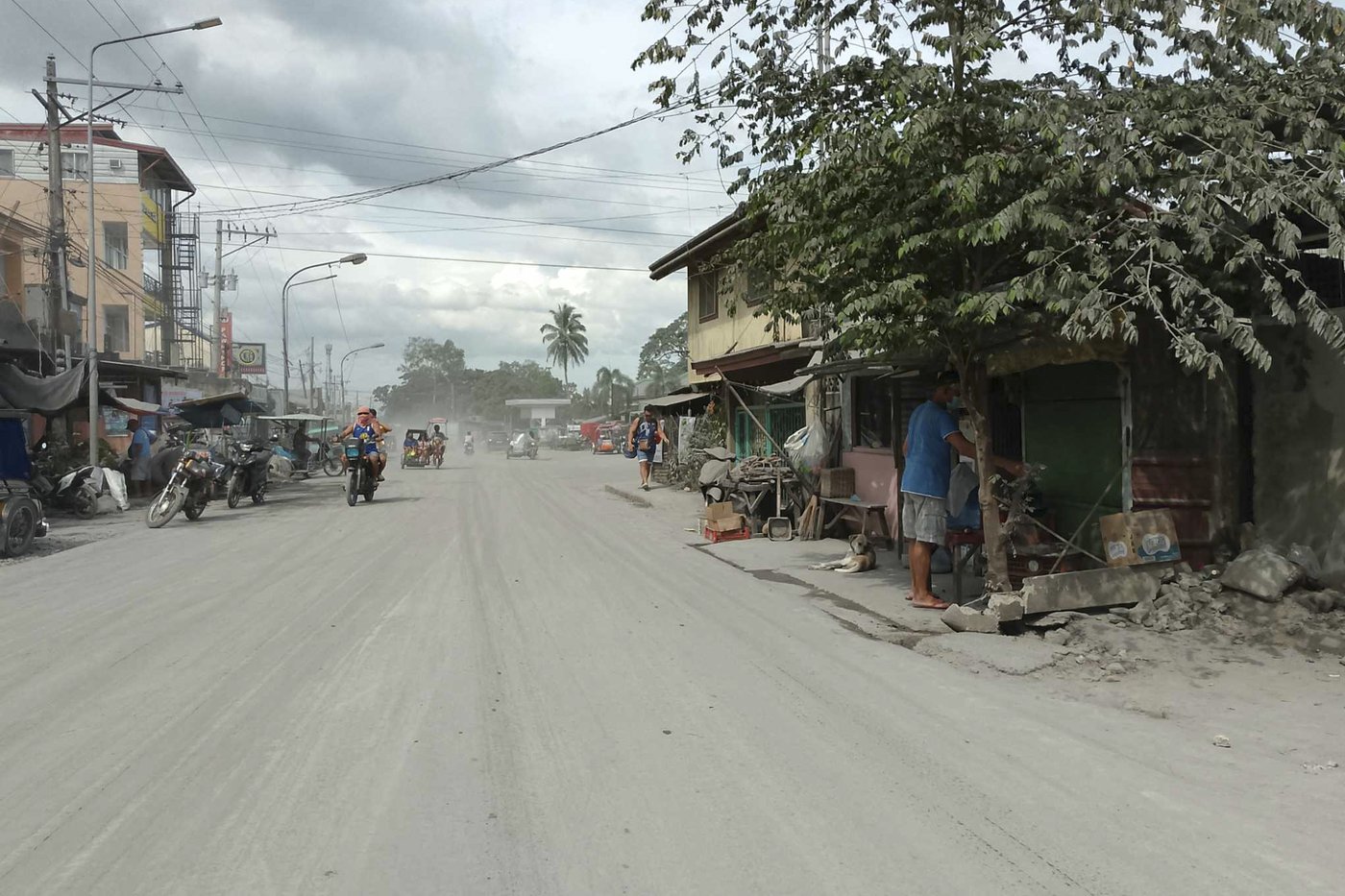 Mass evacuation of Philippine villages underway after a brief but major volcanic eruption | iNFOnews.ca Mass evacuation of Philippine villages underway after a brief but major volcanic eruption | iNFOnews.ca