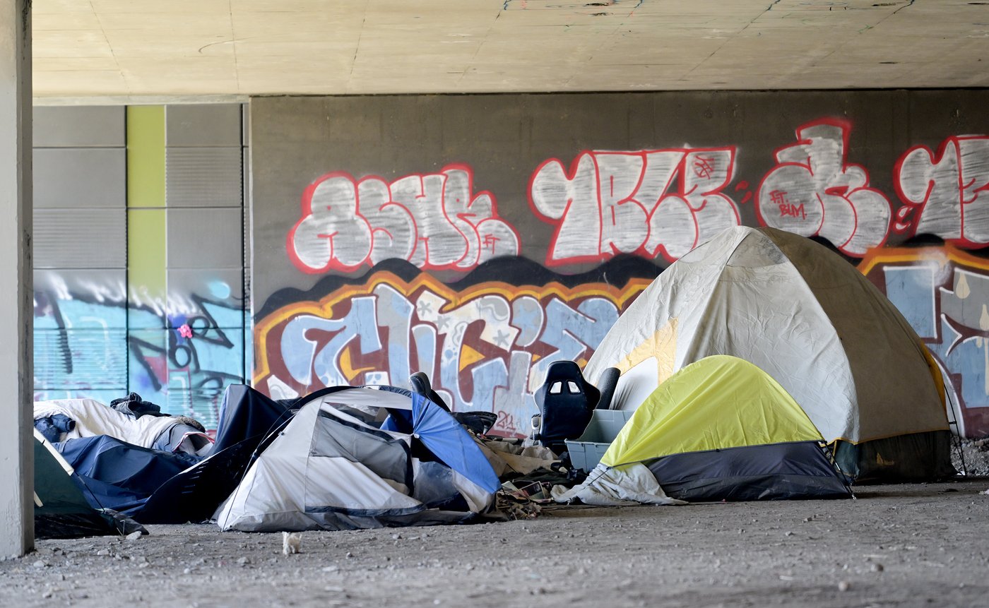 Quebec, Ottawa announce funding deal to fight homelessness, add shelter spaces | iNFOnews.ca