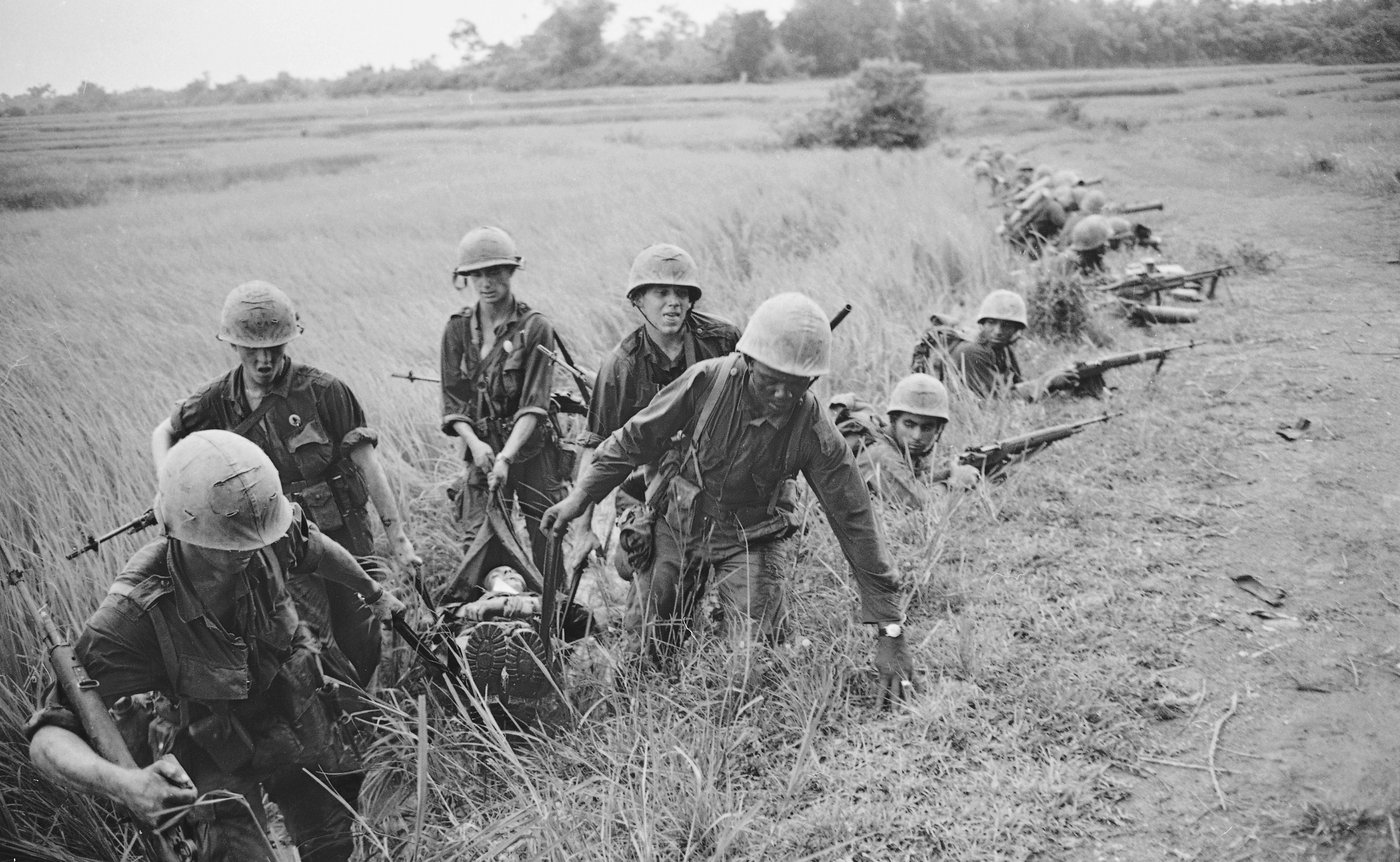 As communist troops streamed into Saigon, a few remaining reporters kept photos and stories flowing | iNFOnews.ca As communist troops streamed into Saigon, a few remaining reporters kept photos and stories flowing | iNFOnews.ca