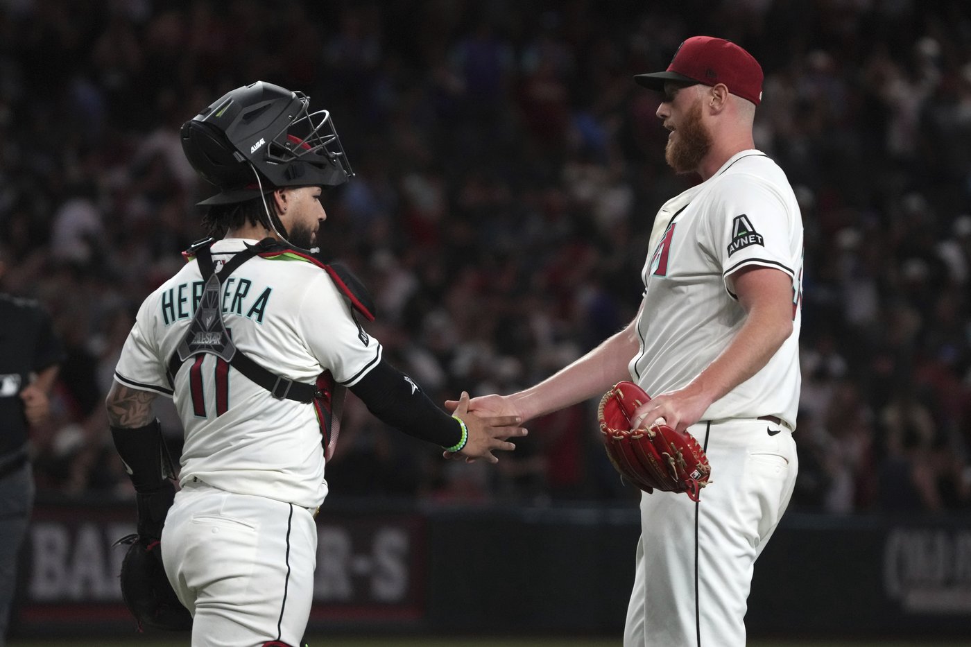 Naylor drives in go-ahead run, Diamondbacks overcome 2-run deficit to beat Brewers 5-2 | iNFOnews.ca