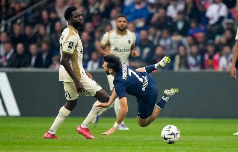 PSG's perfect start overshadowed by injuries ahead of Champions League opener | iNFOnews.ca