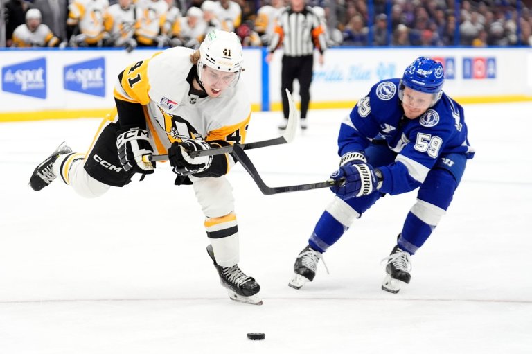 Pittsburgh Penguins sign 23-year-old forward Ville Koivunen to an eight-year deal | iNFOnews.ca
