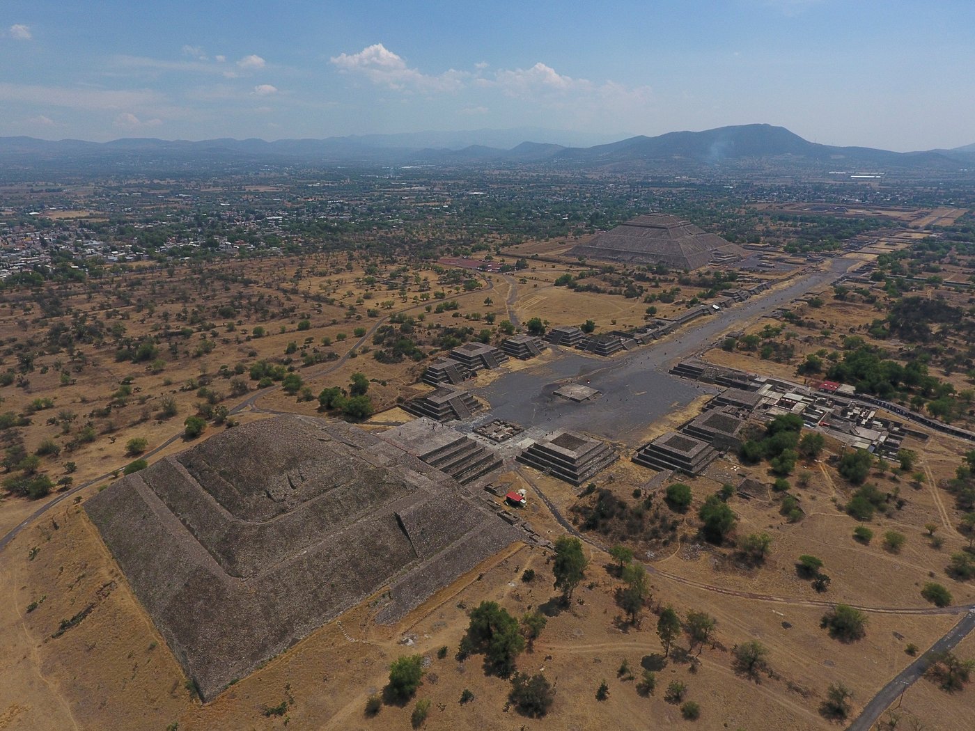 Gunman shoots several tourists at historic pyramids in Mexico, killing a Canadian | iNFOnews.ca Gunman shoots several tourists at historic pyramids in Mexico, killing a Canadian | iNFOnews.ca