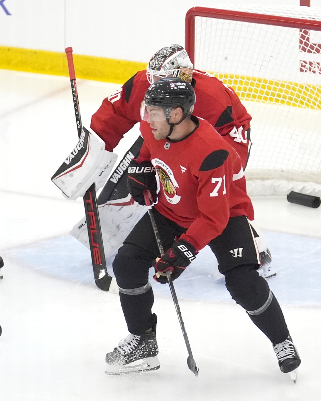 Taylor Hall hoping to provide a boost for the Blackhawks in his return from knee surgery | iNFOnews.ca