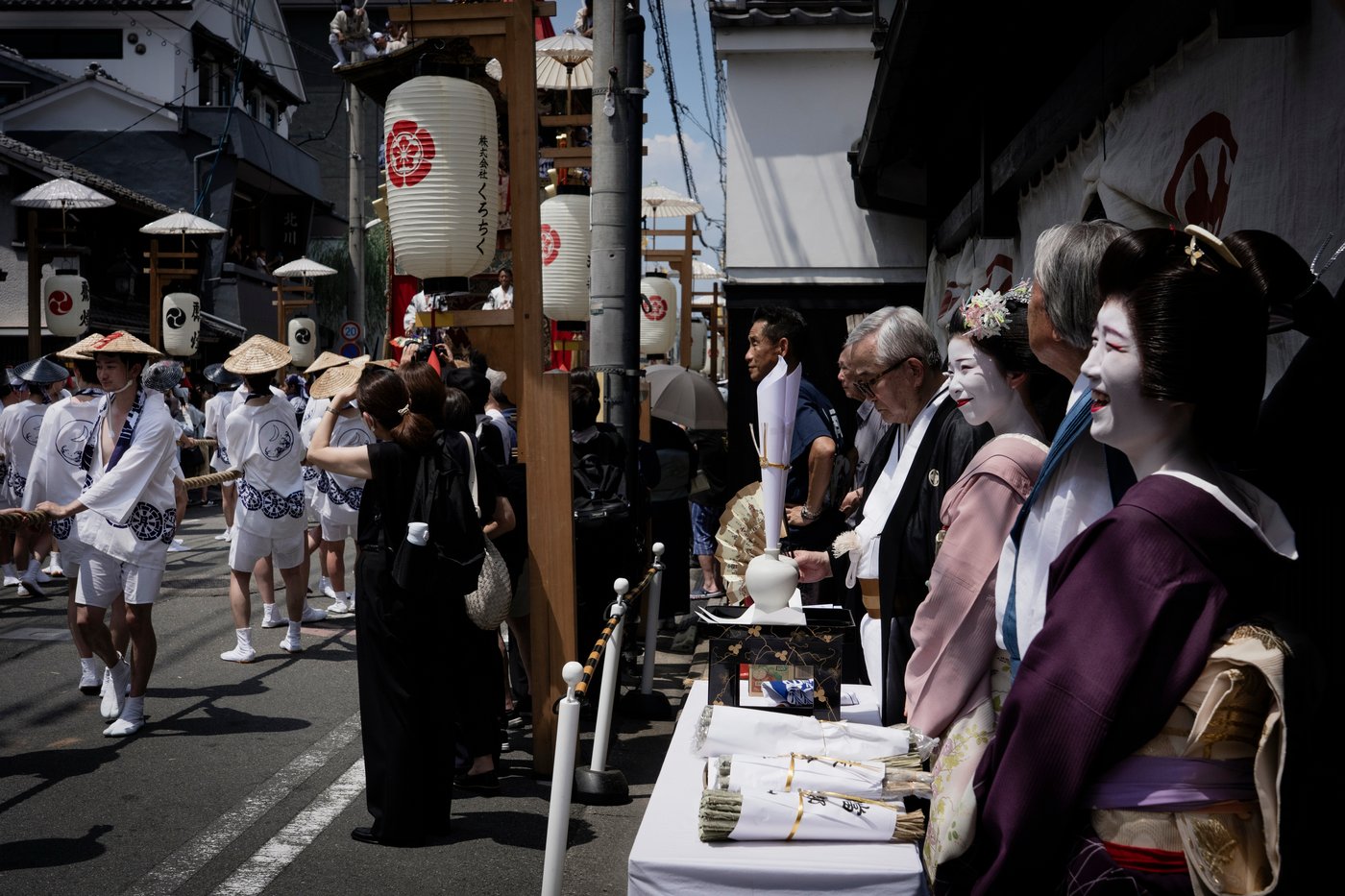 A centuries-old festival in Japan brings Shinto traditions and towering floats to the streets | iNFOnews.ca A centuries-old festival in Japan brings Shinto traditions and towering floats to the streets | iNFOnews.ca