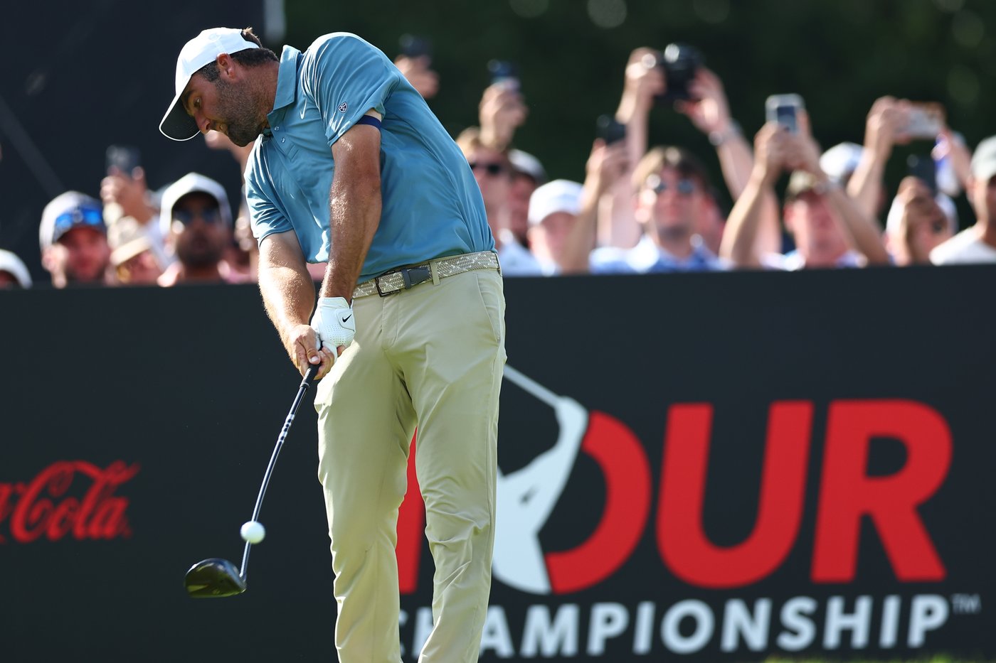 Scottie Scheffler moves past a Tiger Woods money standard that stood for nearly 26 years | iNFOnews.ca