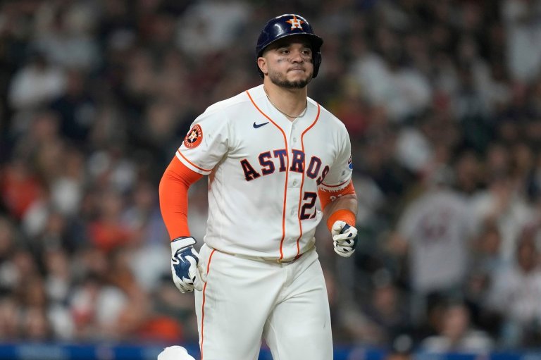 Astros reinstate Yainer Diaz and Hunter Brown from injured list | iNFOnews.ca