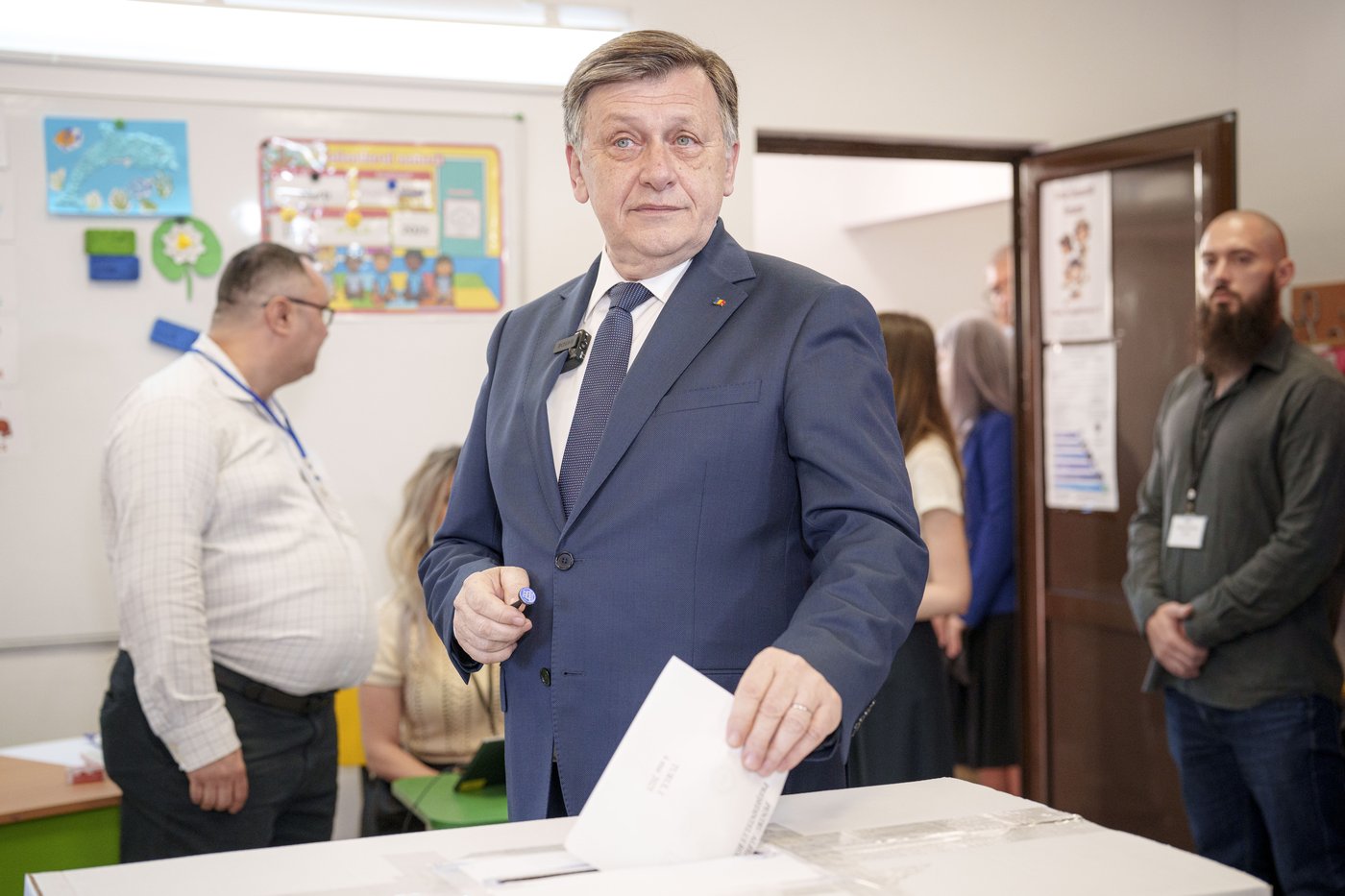 PHOTO COLLECTION: Romania Election | iNFOnews.ca