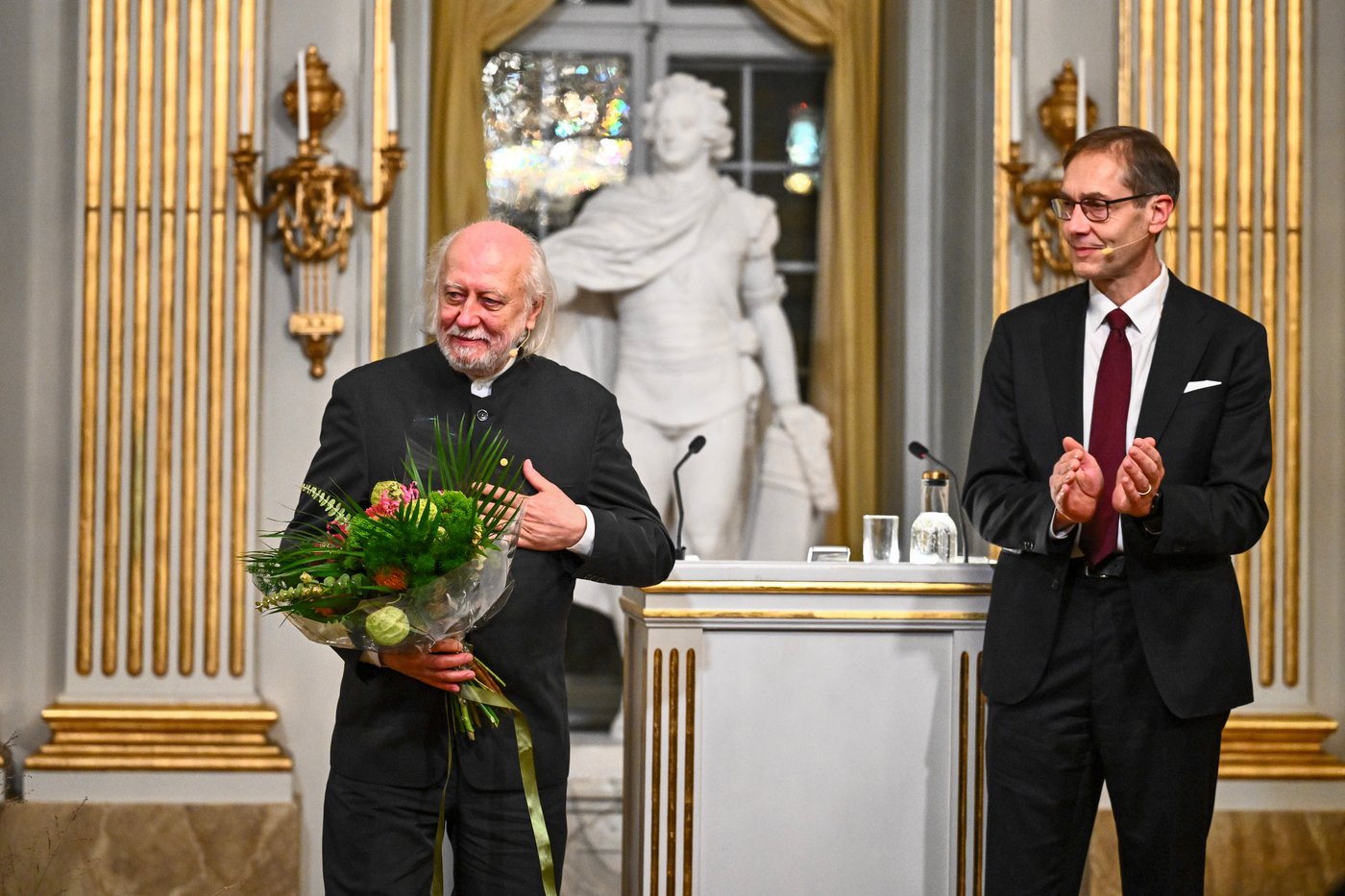 Nobel literature laureate Krasznahorkai delivers rare lecture in Stockholm | iNFOnews.ca