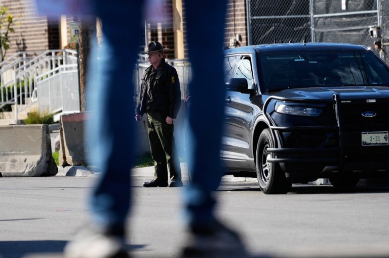 What to know about efforts to block National Guard deployments in Chicago, Portland, other US cities | iNFOnews.ca
