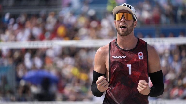 Canada's Schachter, Pickett upset world No. 1 Swedes at Montreal beach volley stop | iNFOnews.ca