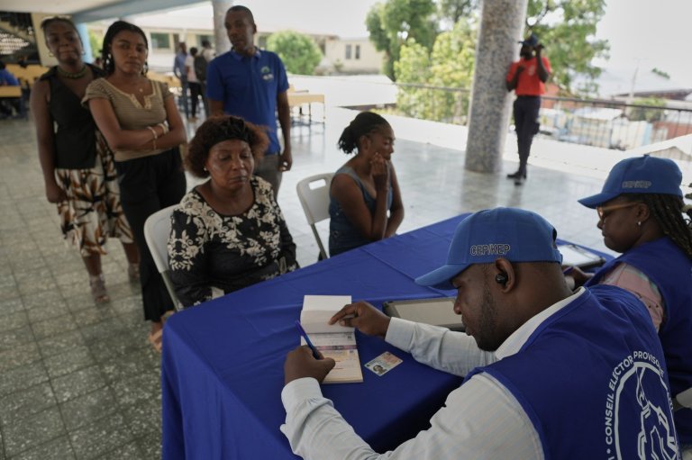 Haiti starts to register voters in violent capital under gang menace | iNFOnews.ca