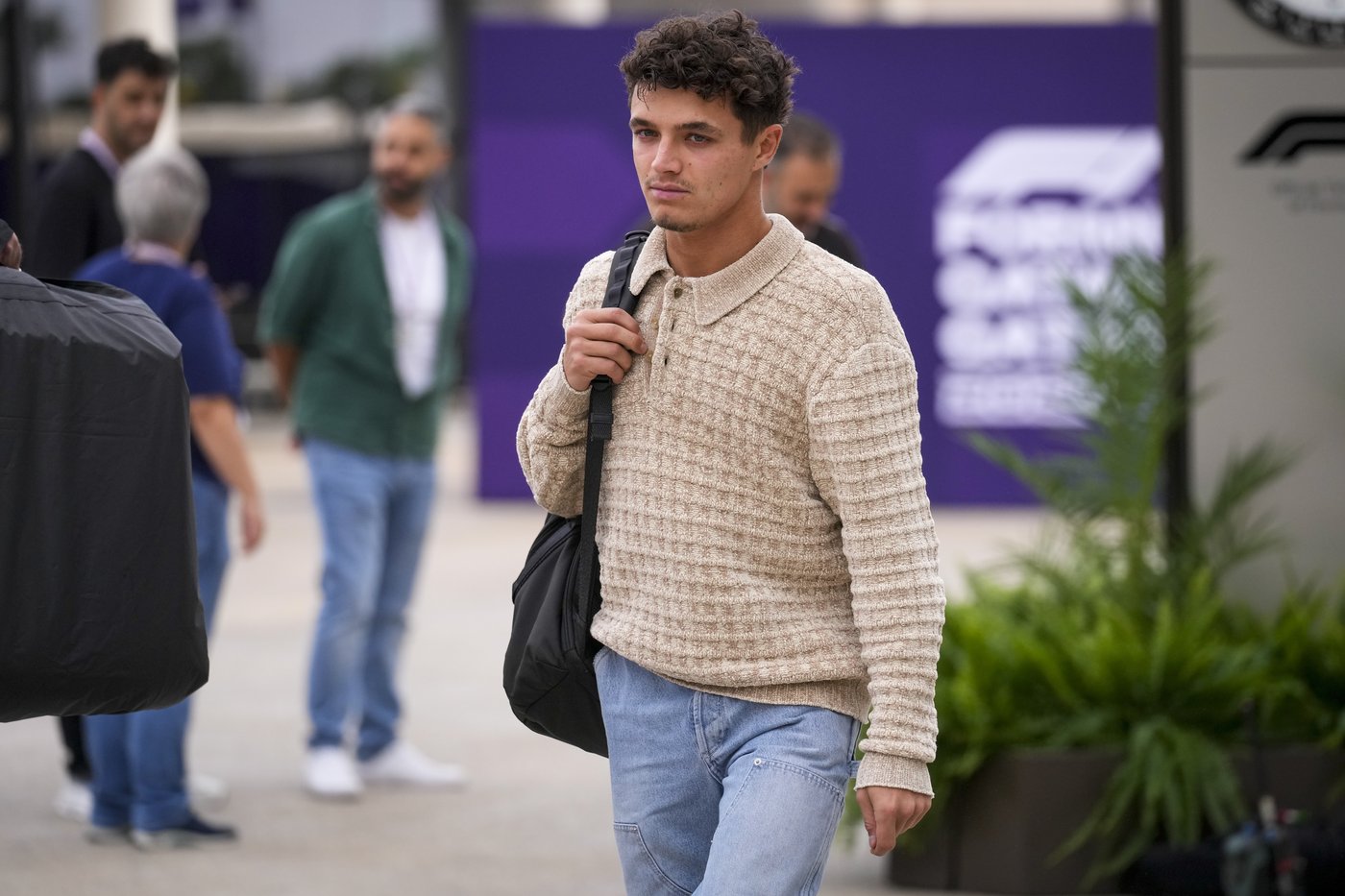 Lando Norris suggests Max Verstappen should try 'comedy' after his reported McLaren claim | iNFOnews.ca