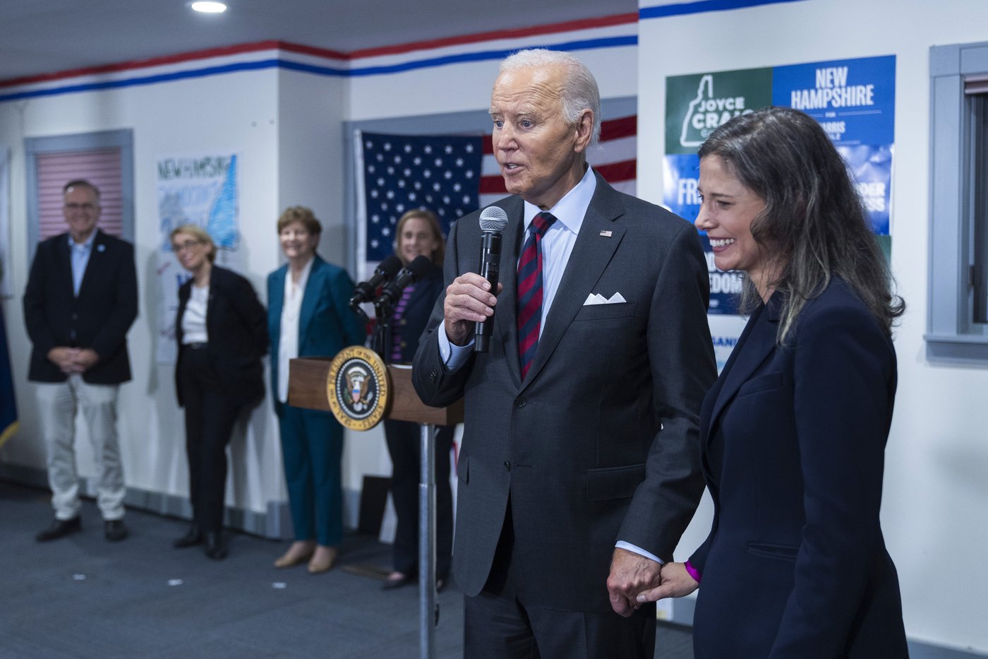 New Hampshire will decide incumbent's fate in 1 US House district and fill an open seat in the other | iNFOnews.ca