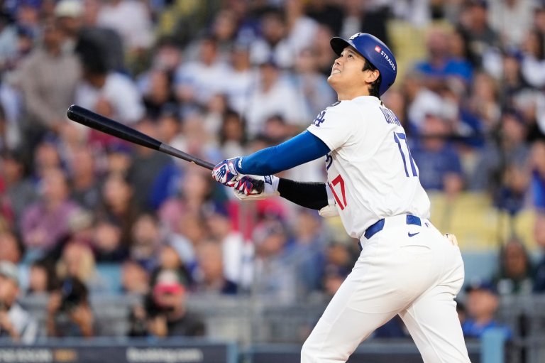Shohei Ohtani's postseason struggles continue as Dodgers fall to Phillies in Game 3 | iNFOnews.ca