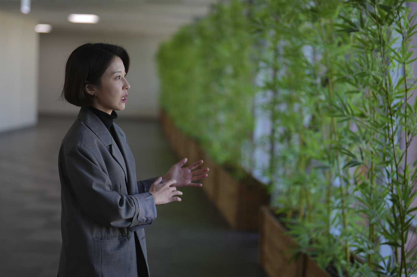 In the 6-hour mayhem of South Korea's martial law, a woman's act of resistance was a defining moment | iNFOnews.ca