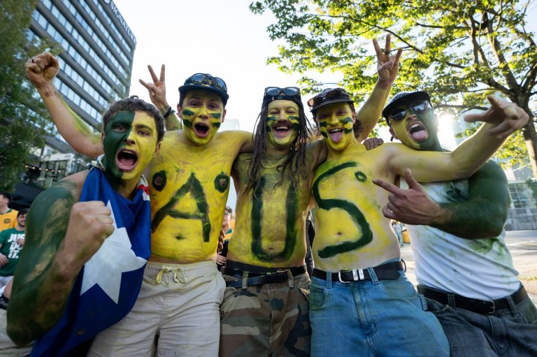 Vancouver bars rush beer and staff to the front line of World Cup's war on thirst | iNFOnews.ca