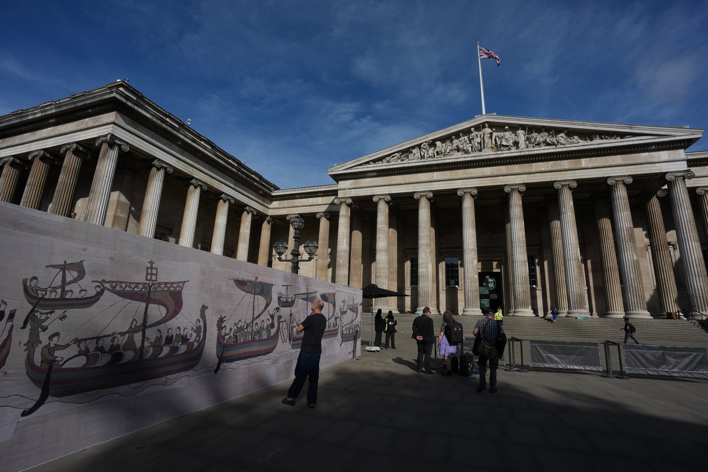 Tale of conquest and symbol of friendship, the Bayeux Tapestry is a hot ticket at the British Museum | iNFOnews.ca Tale of conquest and symbol of friendship, the Bayeux Tapestry is a hot ticket at the British Museum | iNFOnews.ca