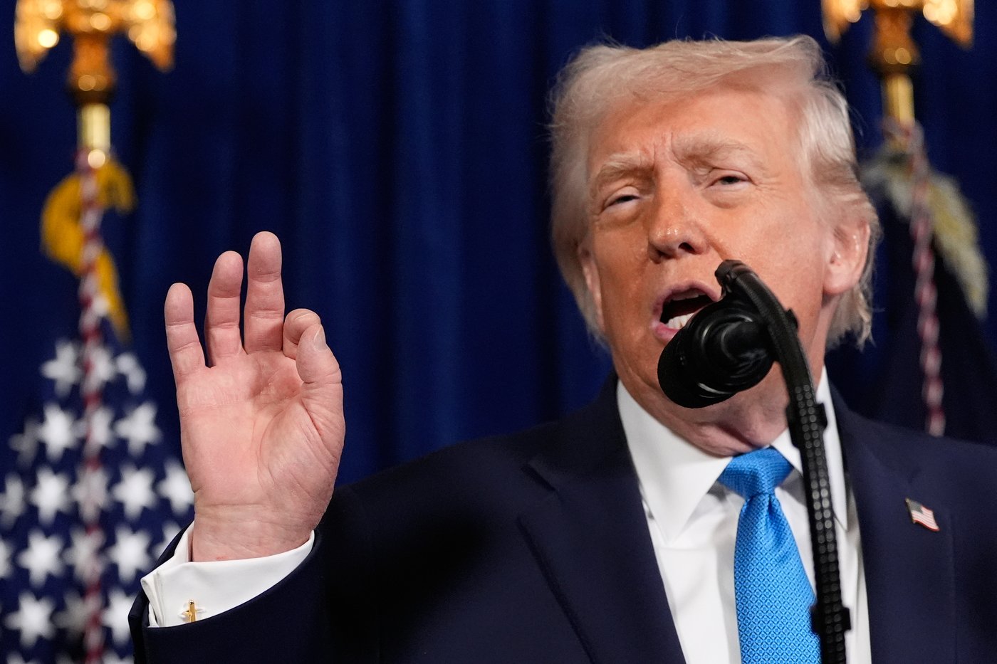 FACT FOCUS: Trump repeats false claims as he discusses US raid to extract Venezuela's president | iNFOnews.ca