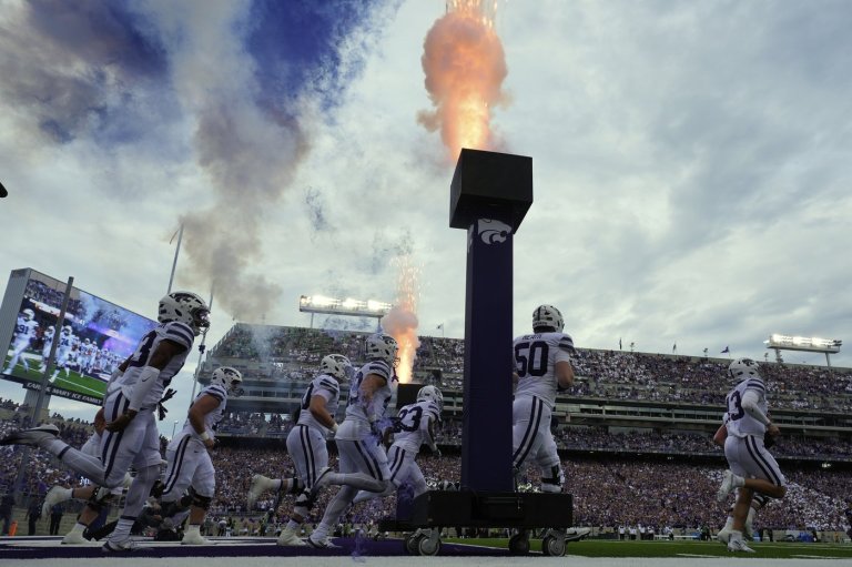 Army and Kansas State face off in football Saturday night with military pride on both their minds | iNFOnews.ca