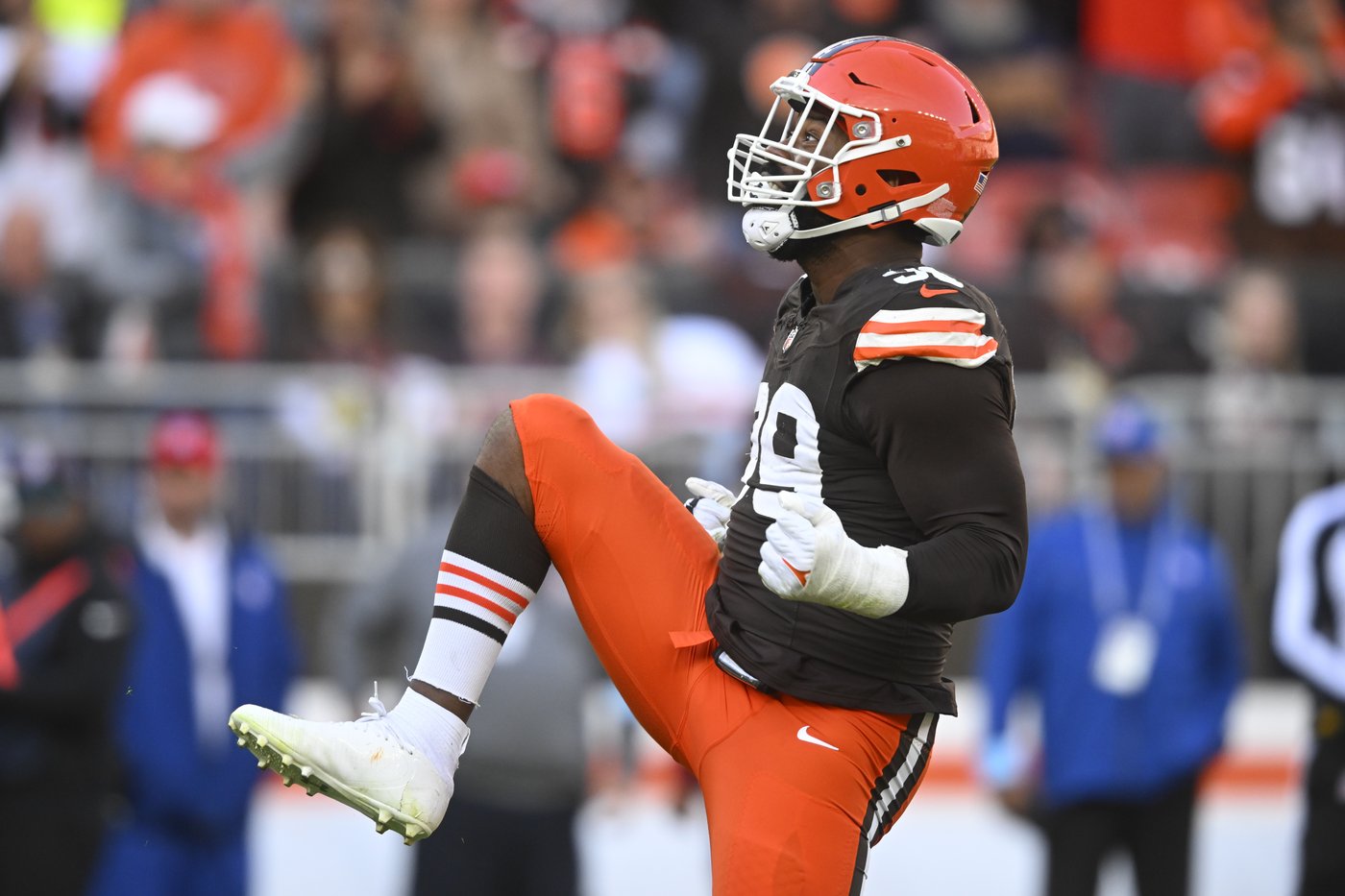 Browns trade DE Za'Darius Smith to Lions needing help with pass rush after Aidan Hutchinson's injury | iNFOnews.ca Browns trade DE Za'Darius Smith to Lions needing help with pass rush after Aidan Hutchinson's injury | iNFOnews.ca