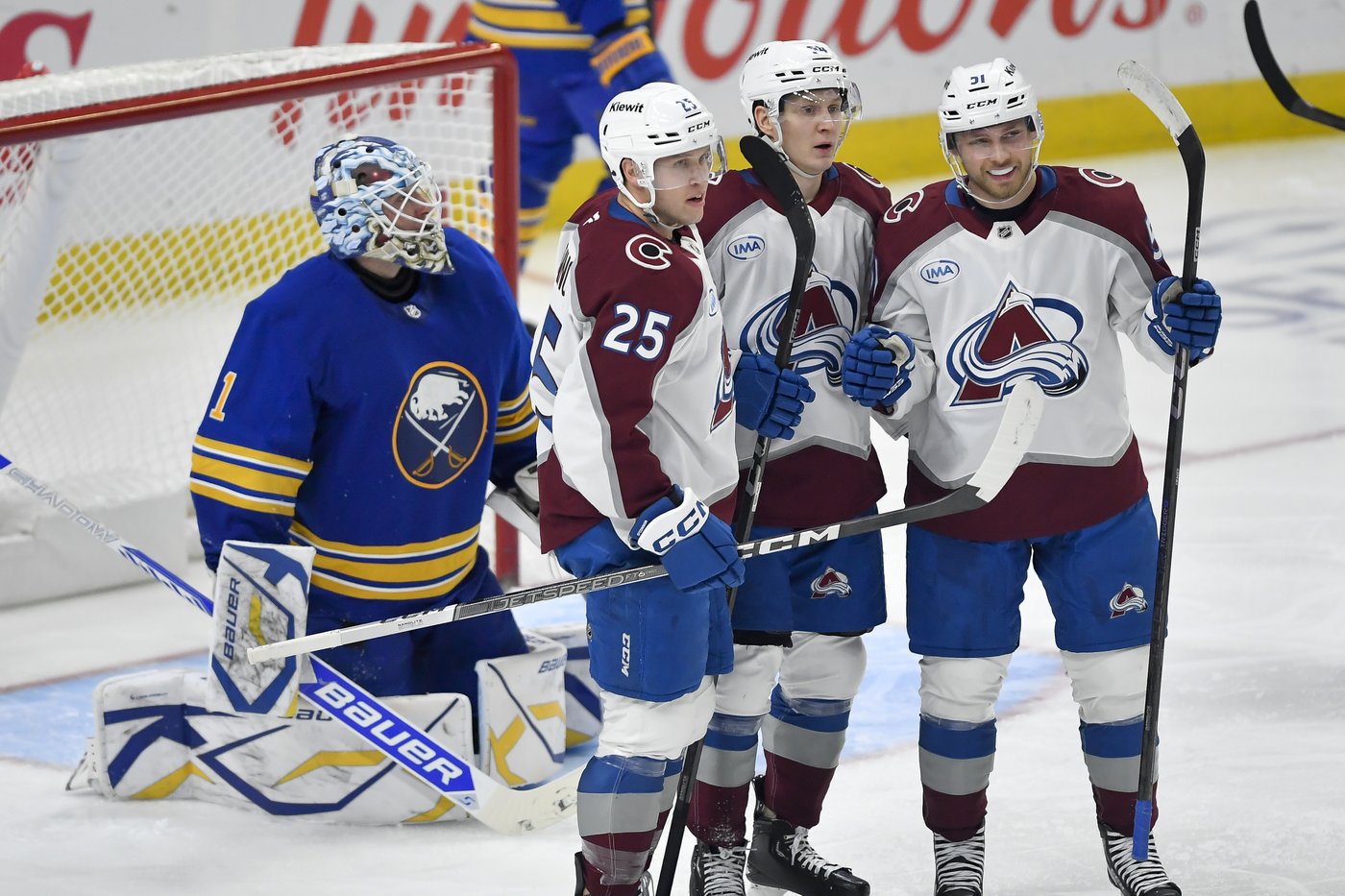 NHL roundup: Avalanche rally from four-goal deficit to beat Sabres 5-4 | iNFOnews.ca