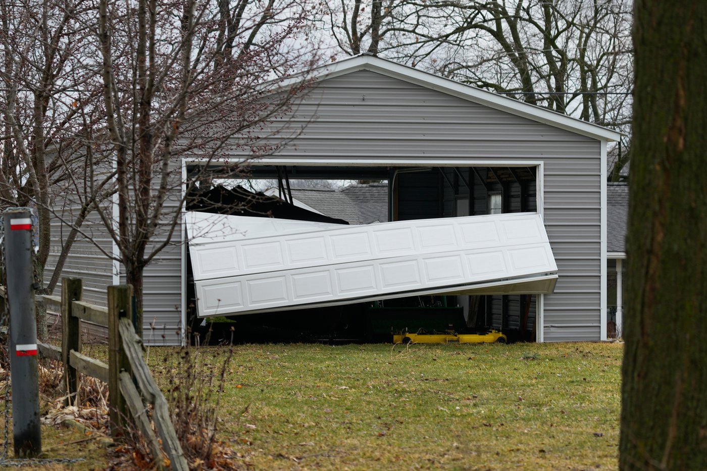 Photos show damage left by powerful storms as volunteers help communities clean up | iNFOnews.ca