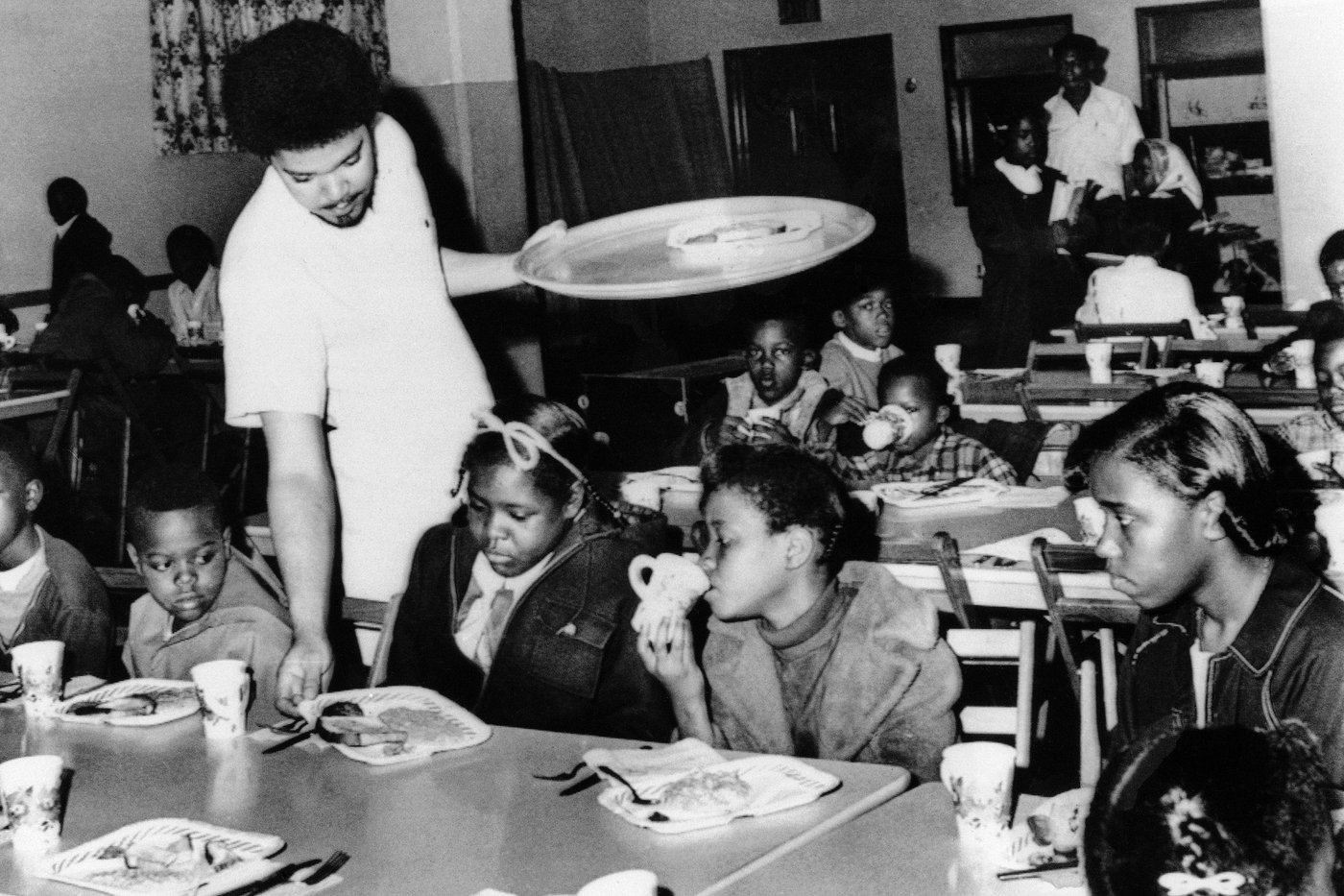 Black Panther Party stalwarts to celebrate 1966 founding in Oakland, programs that aided the poor | iNFOnews.ca Black Panther Party stalwarts to celebrate 1966 founding in Oakland, programs that aided the poor | iNFOnews.ca