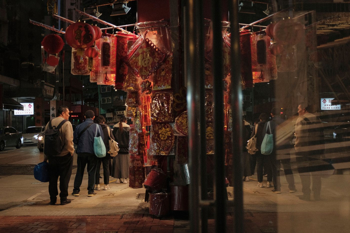 Photos follow the color red through public and intimate spaces during the Lunar New Year | iNFOnews.ca