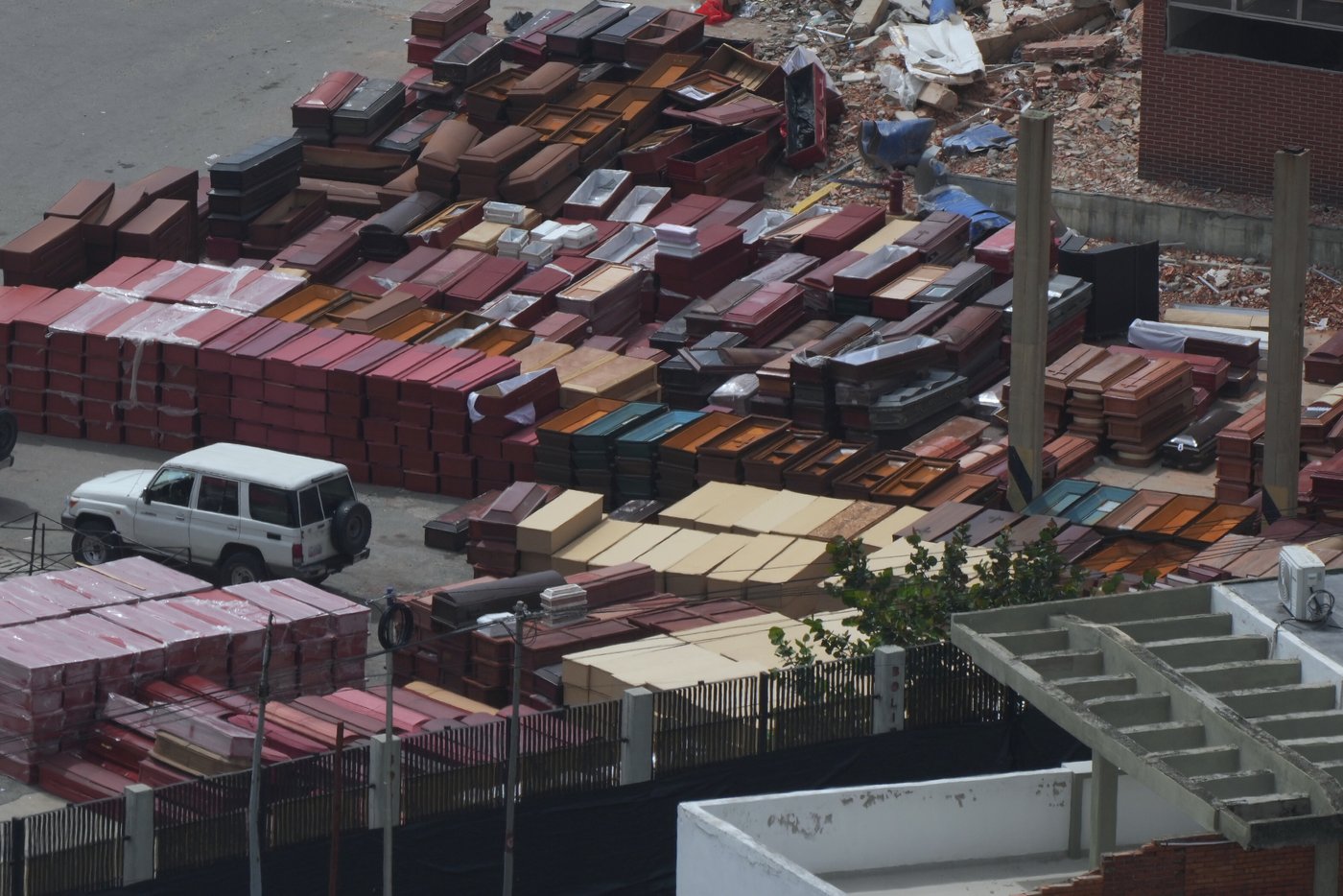 As quake rescue effort winds down, Venezuelans are left alone to recover their dead | iNFOnews.ca As quake rescue effort winds down, Venezuelans are left alone to recover their dead | iNFOnews.ca