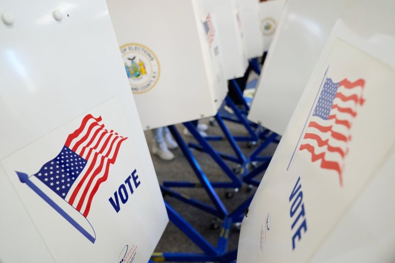 Judge presses the Trump administration for details on its campaign to stop noncitizens from voting | iNFOnews.ca